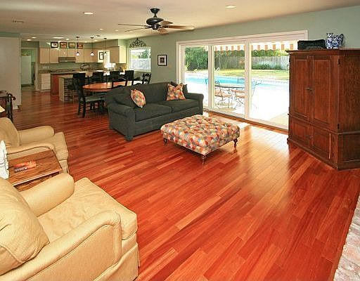 5th image of 1482 Granville Dr