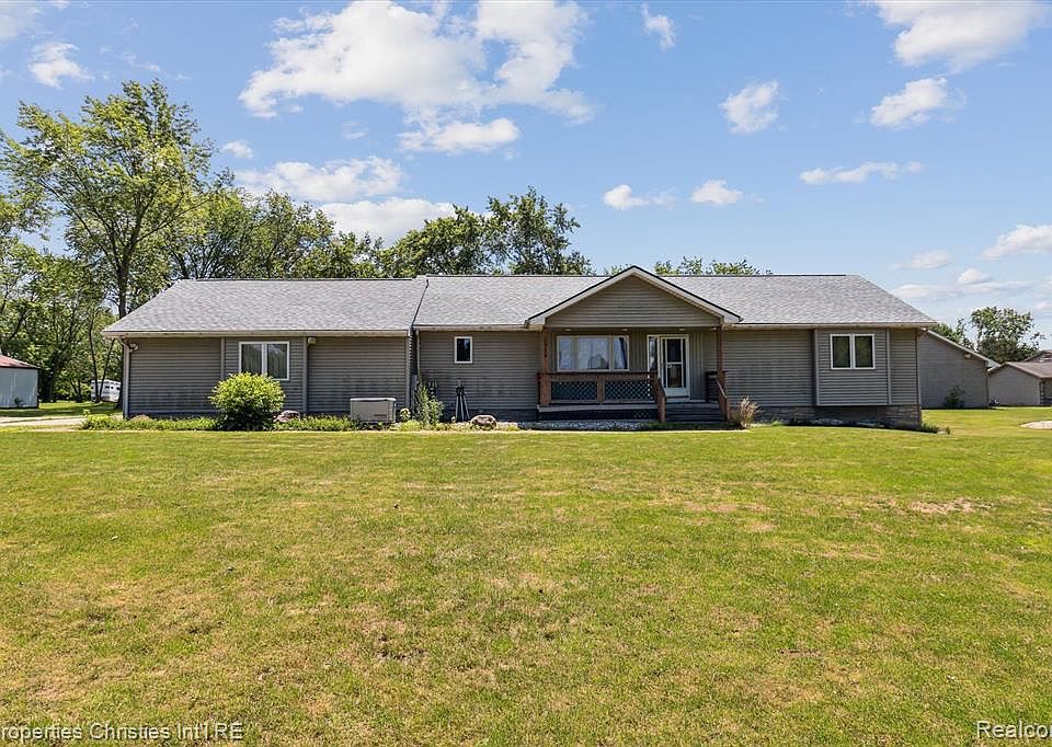 5218 E Bristol Rd Burton MI 48519 Zillow