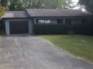 216 Upland Dr, Kingsport, TN 37663