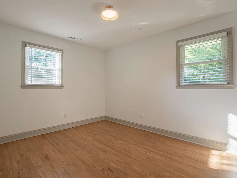 4295 Dorsey Dr — Photo 22