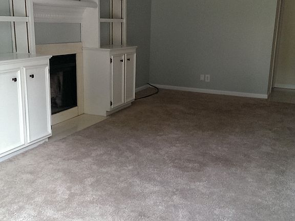 1st floor living room