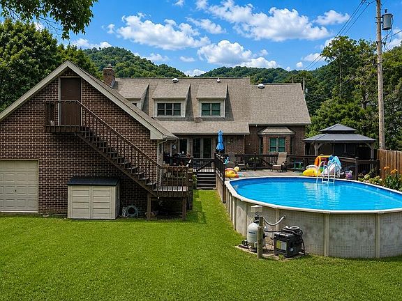 5th image of 171 W Cedar Dr