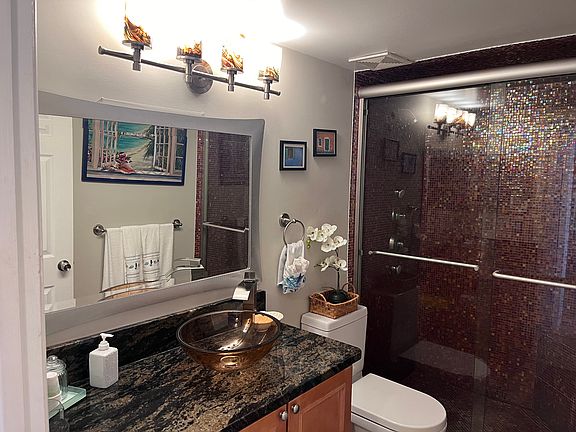 3rd image of 651 Okeechobee Blvd APT 608