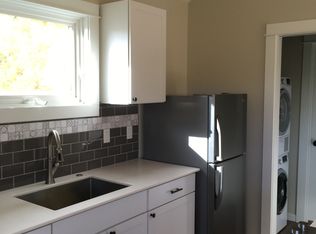 (Undisclosed Address), McMinnville, OR 97128