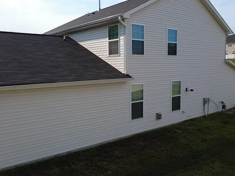 661 Mahogany Dr — Photo 4
