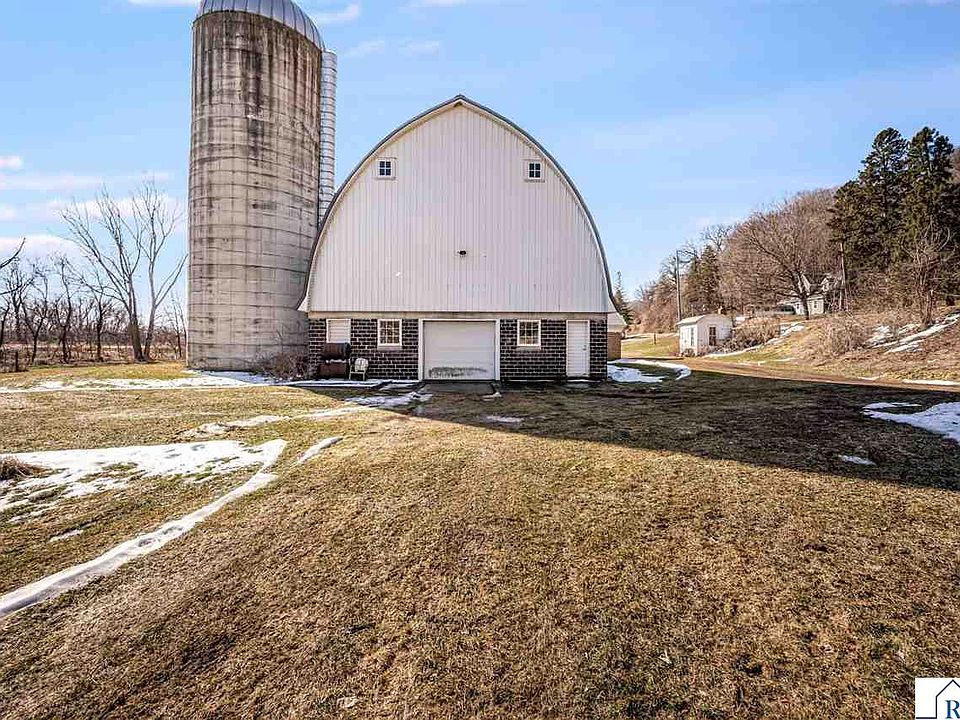 1st image of 48050 Old River Bluff Rd