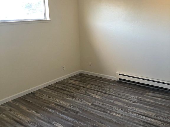 4th image of 427 Acalanes Dr #17