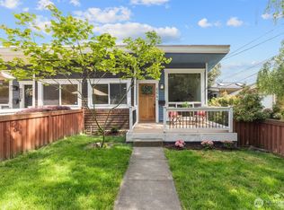 664 W Emerson St APT A, Seattle, WA