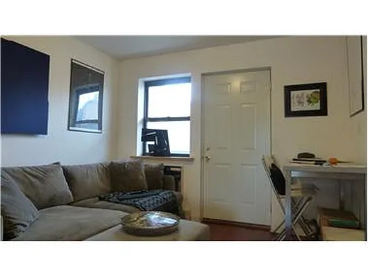 Rented by Douglas Elliman | media 21