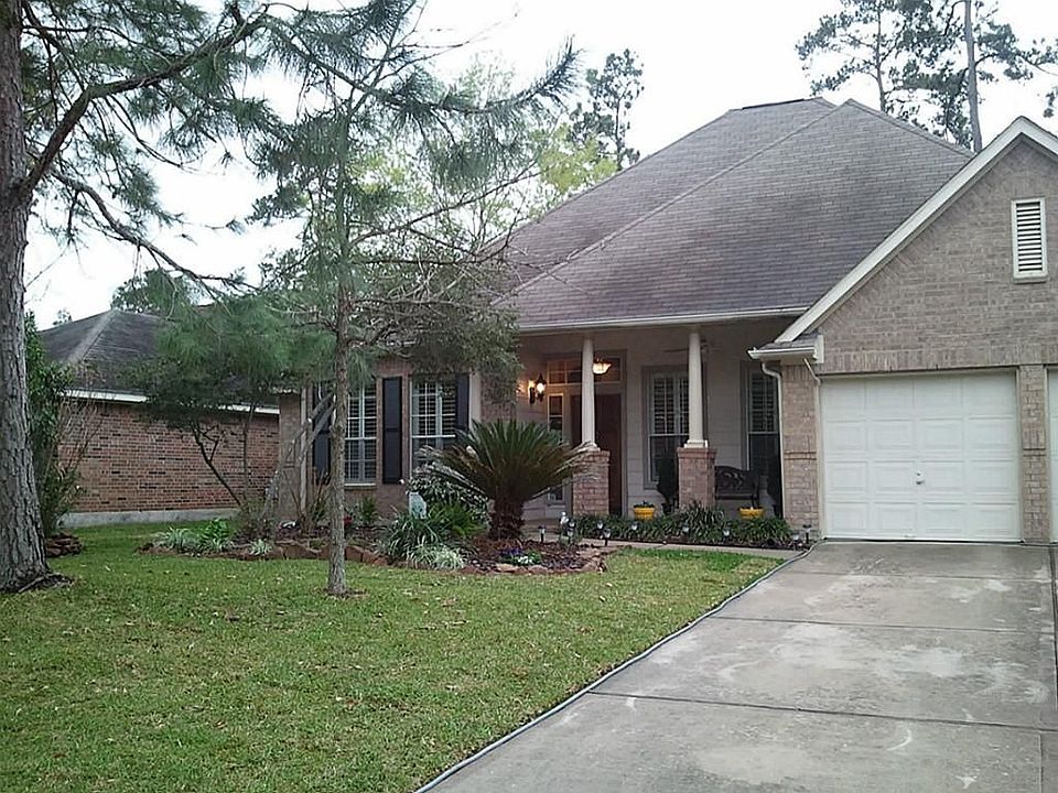 1st image of 102 W Hobbit Glen Dr
