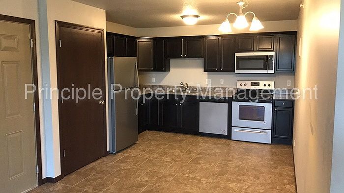 2nd image of 5402 W Woodsage Rd