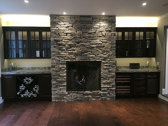 Family room fireplace & bar