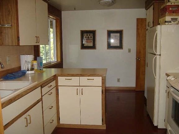 Kitchen & Nook