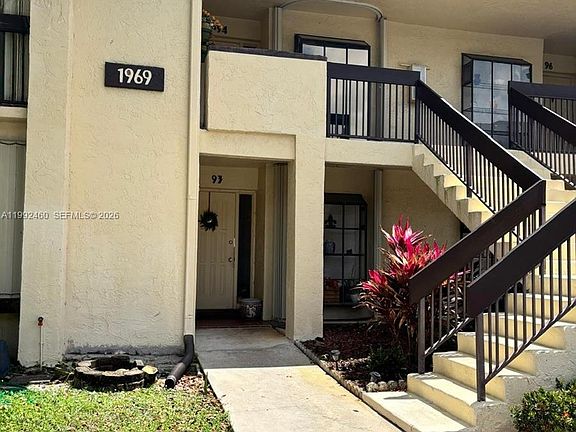 2nd image of 1969 SW 15th St APT 93