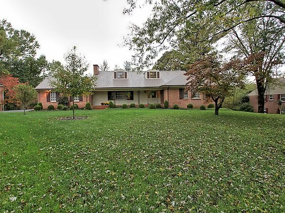 2nd image of 3705 Otter Pl
