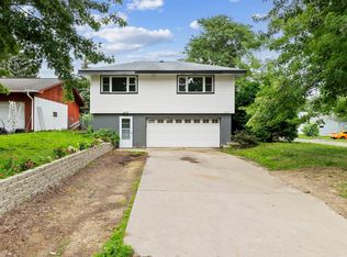 5005 7th St NE, Columbia Heights, MN 55421