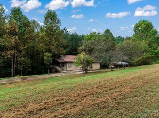 1999 Hidden Valley Rd, Taylorsville, NC 28681
