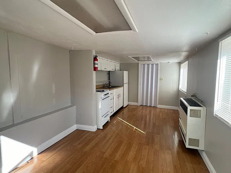 505 Canon Ave — Photo 3