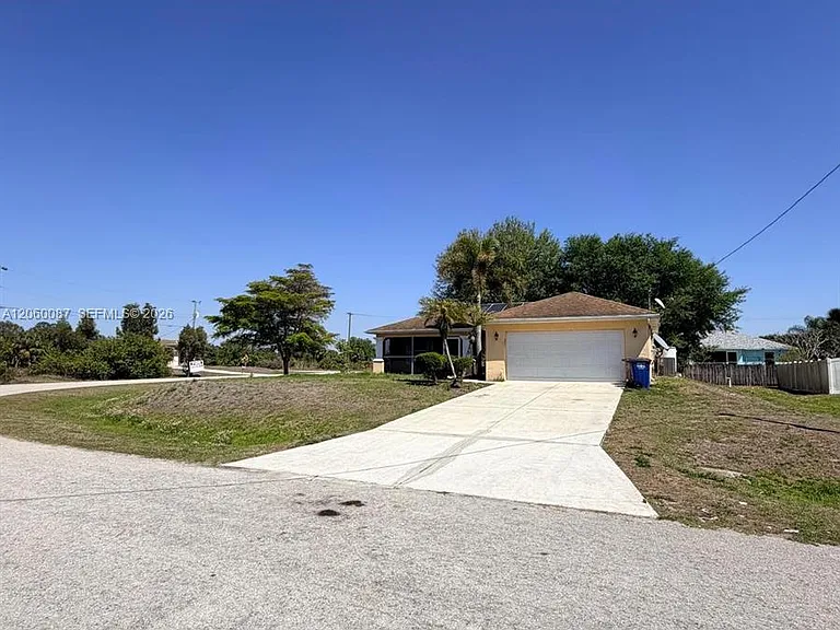 507 Peerless Cir — Photo 16