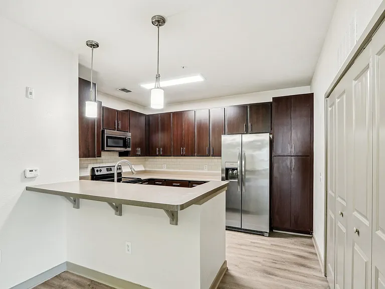 Oakleaf Plantation Apartments — Photo 50