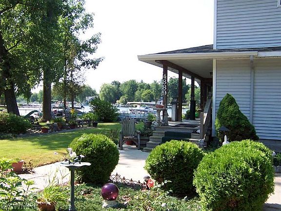 3rd image of 4889 Stephen Dr
