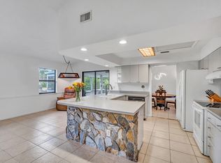 2587 Northside Dr, Lake Worth, FL 33462