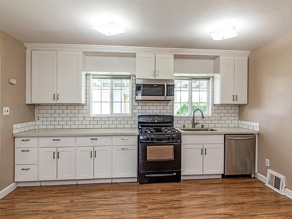4th image of 120 N 26th St #26