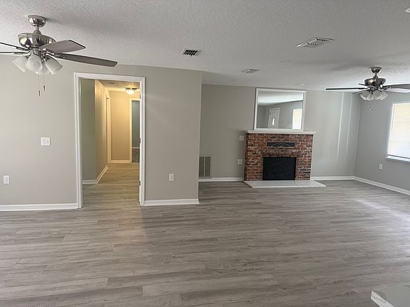 4th image of 13340 Lewis Gallagher Rd