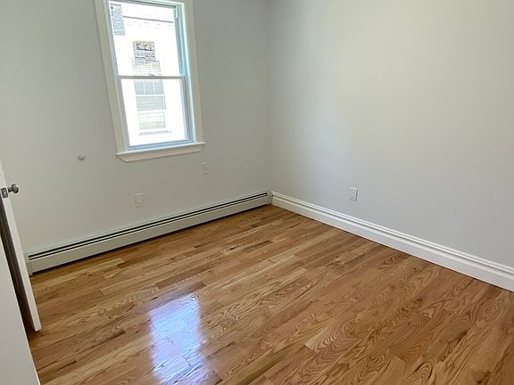 5th image of 17124 119th Ave #1