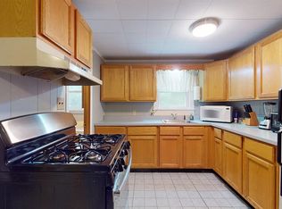 57 Colonial Dr #2, Middlebury, VT 05753