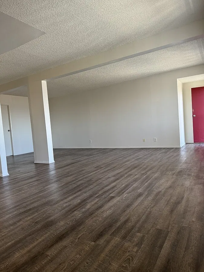 Charming 2 Bedroom 1 Bathroom unit for rent near Dodger stadium — Photo 3