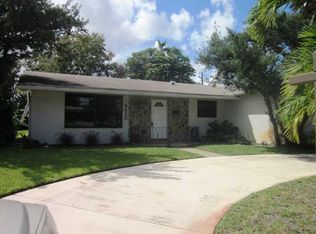 6620 SW 6th St, Pembroke Pines, FL 33023