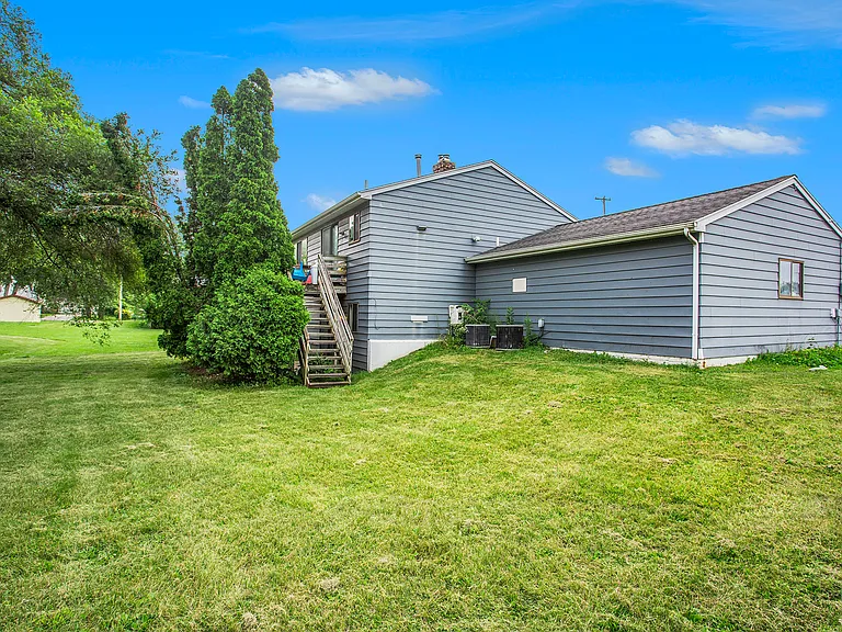 2561 Burton St SE #2561 — Photo 9