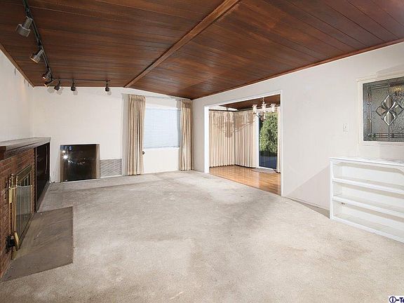 3rd image of 6846 La Presa Dr