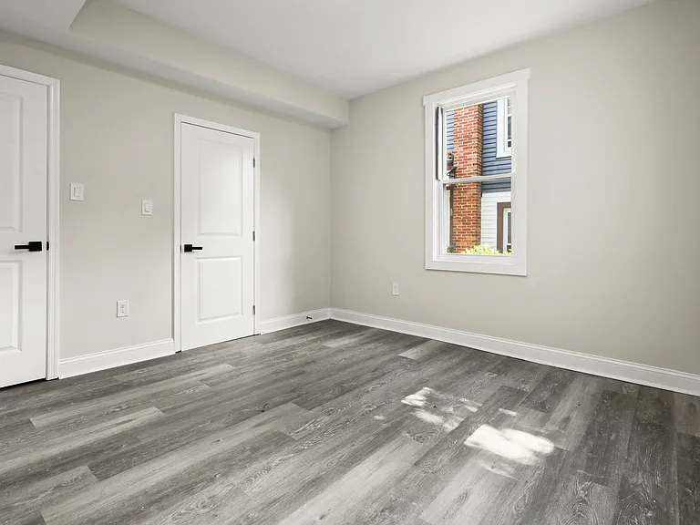 505 McCabe Ave — Photo 12