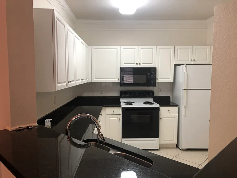 4323 Bayside Village Dr #129 — Photo 6