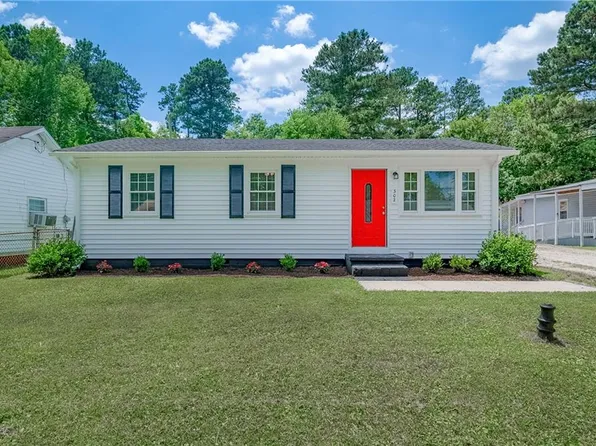 302 Artis St, Franklin, VA 23851