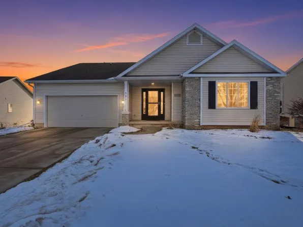 533 Military Ridge Dr, Verona, WI 53593