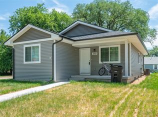 1002 Rittenhouse St, Des Moines, IA 50315