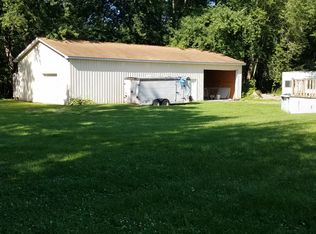 9051 E Coldwater Rd, Davison, MI 48423