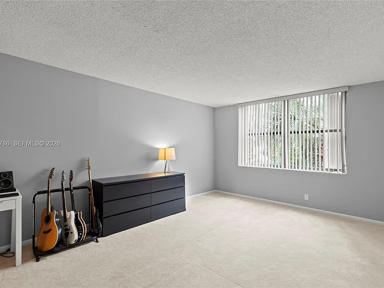 18151 NE 31st Ct #305 — Photo 22