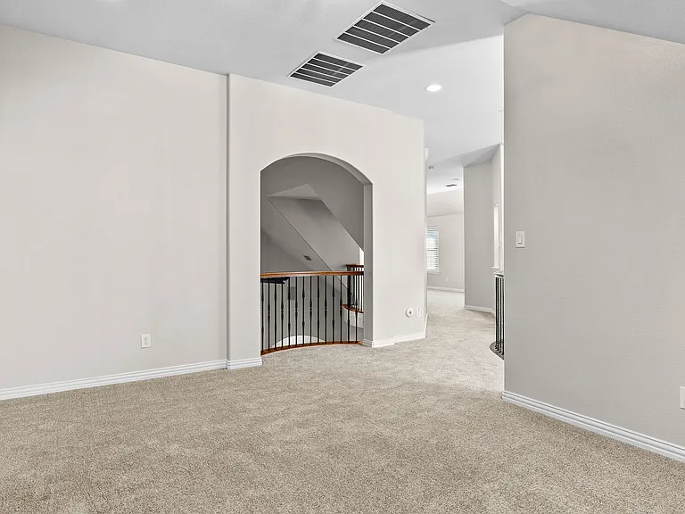 4542 Carraway Dr — Photo 38