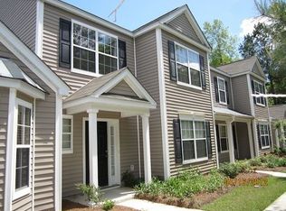 1023 Island View Ct, Charleston, SC 29492