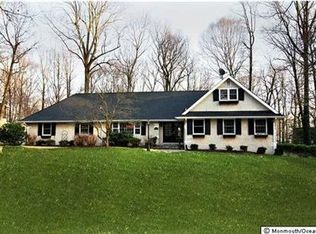 15 Tatum Dr, Middletown, NJ 07748