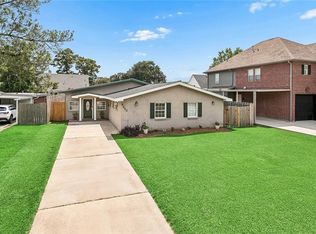 9200 Melrose Ln, River Ridge, LA 70123