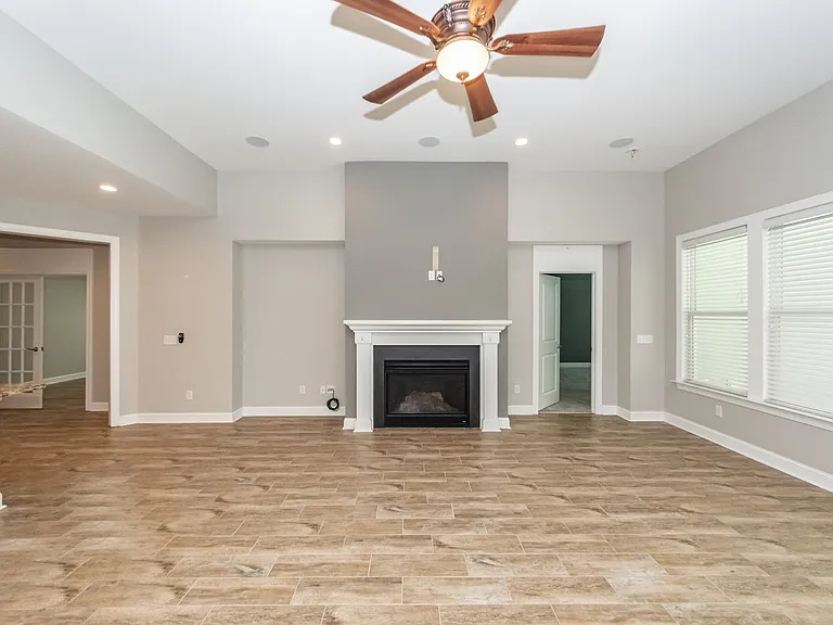 6015 Wild Azalea Rd — Photo 5