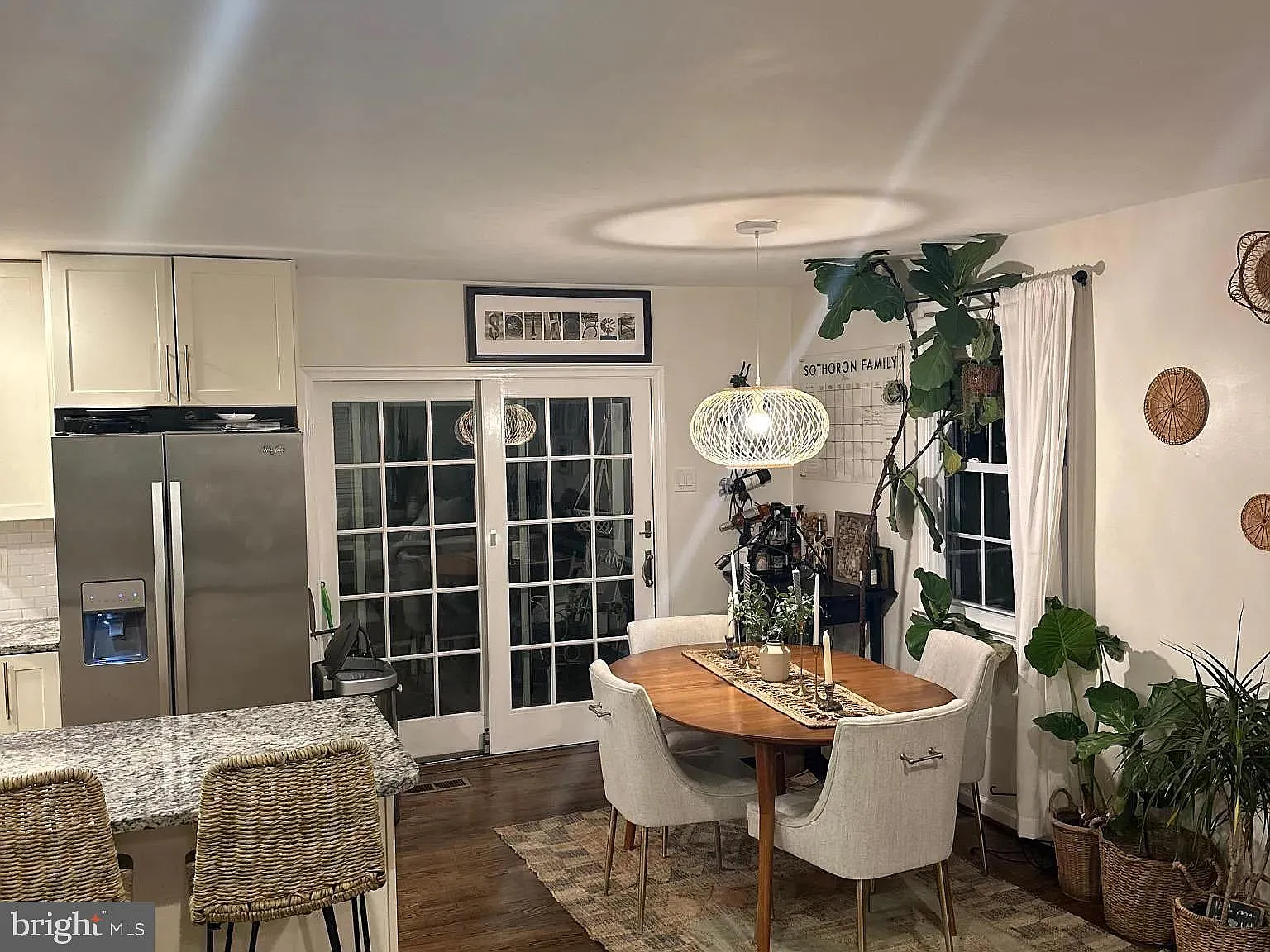 4 bed, 3.0 bath, 1998 sqft, $3,800 — Photo 1