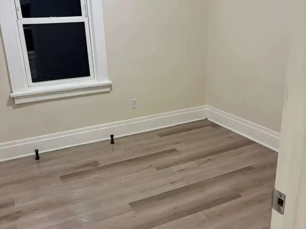 2423 Falls St, Niagara Falls, NY