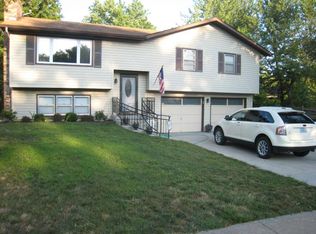 205 Blue Bird Blvd, Warrensburg, MO 64093