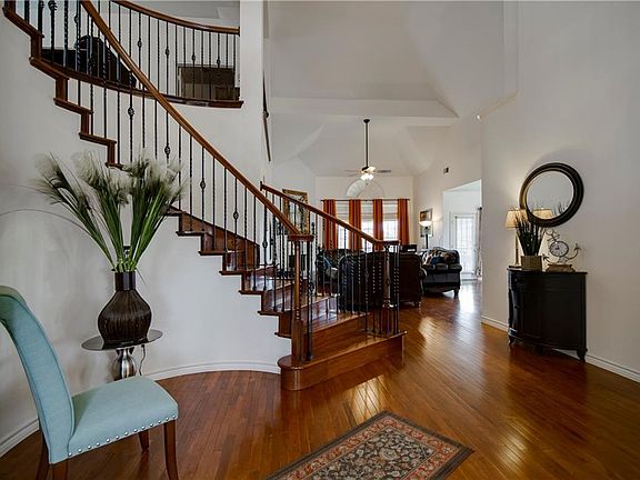 2nd image of 2806 Saint Micheal Dr